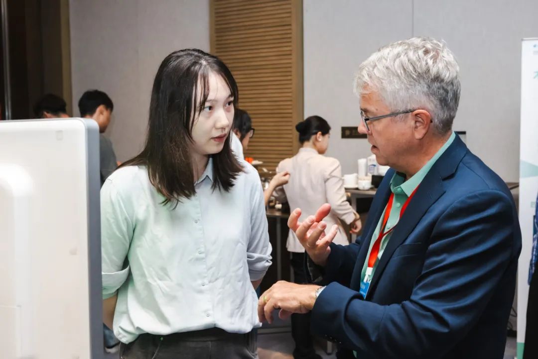 EndoSCell?亮相中-歐腦膠質(zhì)瘤高峰論壇，細(xì)胞級(jí)精準(zhǔn)手術(shù)方案引發(fā)熱議(圖6)