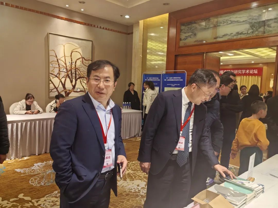 昆明神經(jīng)腫瘤論壇:EndoSCell?細(xì)胞級熒光導(dǎo)引技術(shù)開啟精準(zhǔn)手術(shù)新時代(圖9)